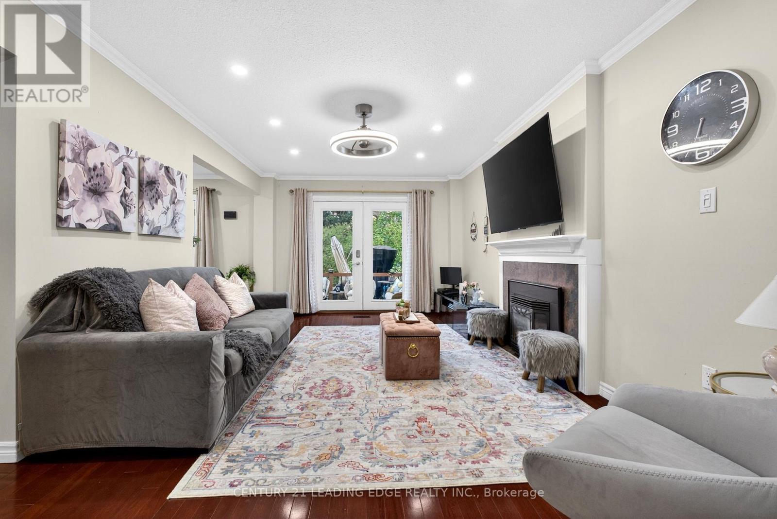 2300 FOLKWAY DRIVE - 11