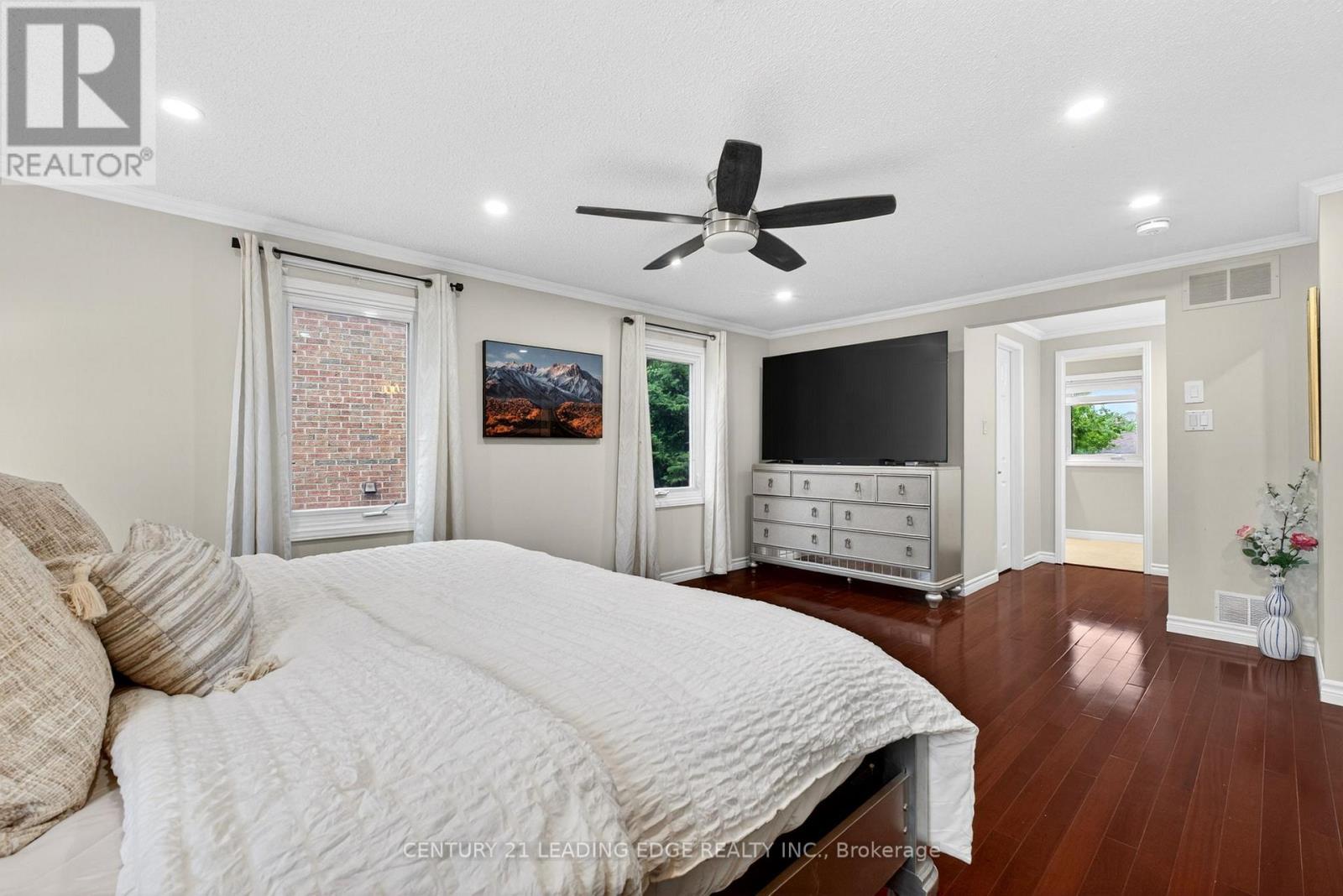 2300 FOLKWAY DRIVE - 23
