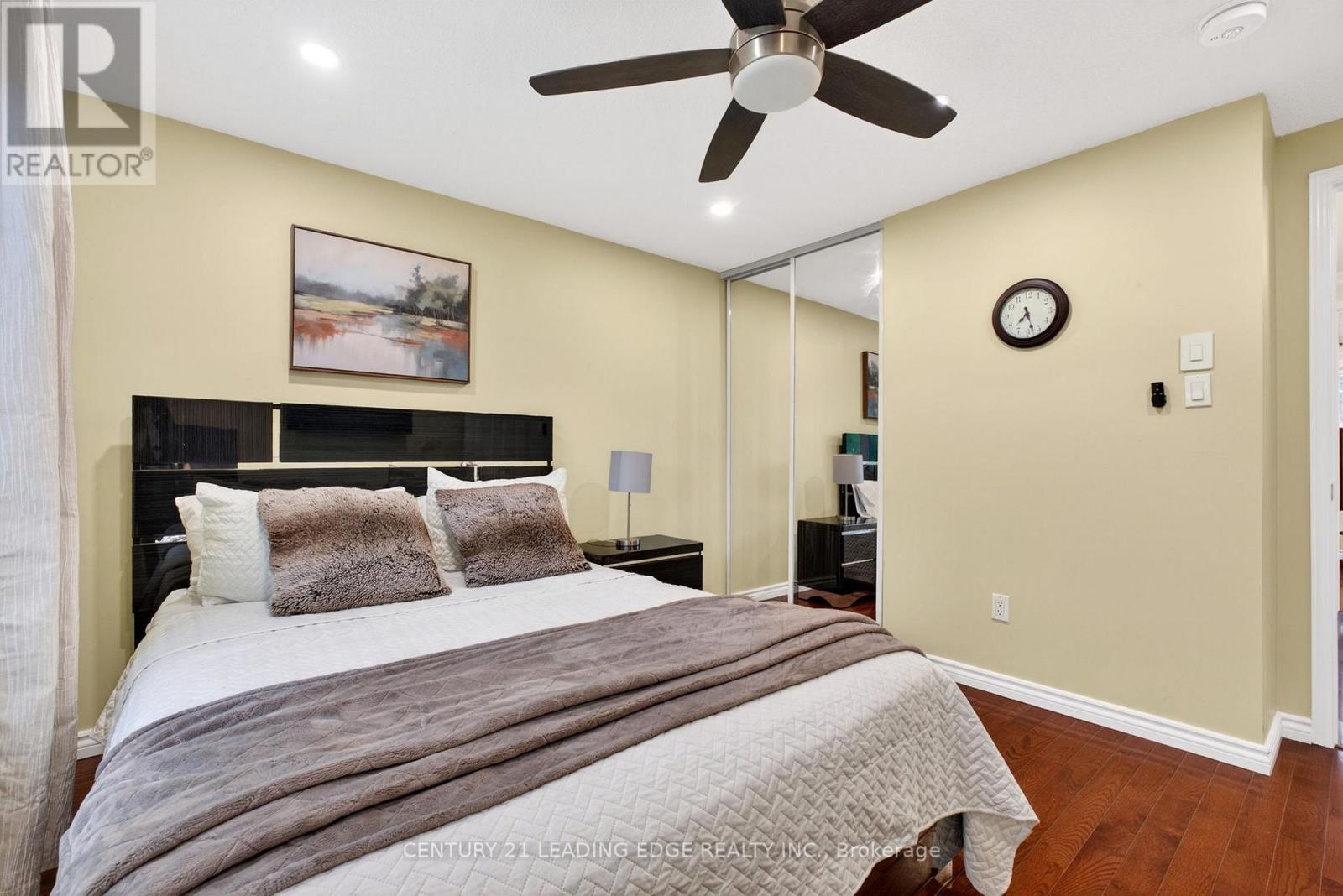 2300 FOLKWAY DRIVE - 30
