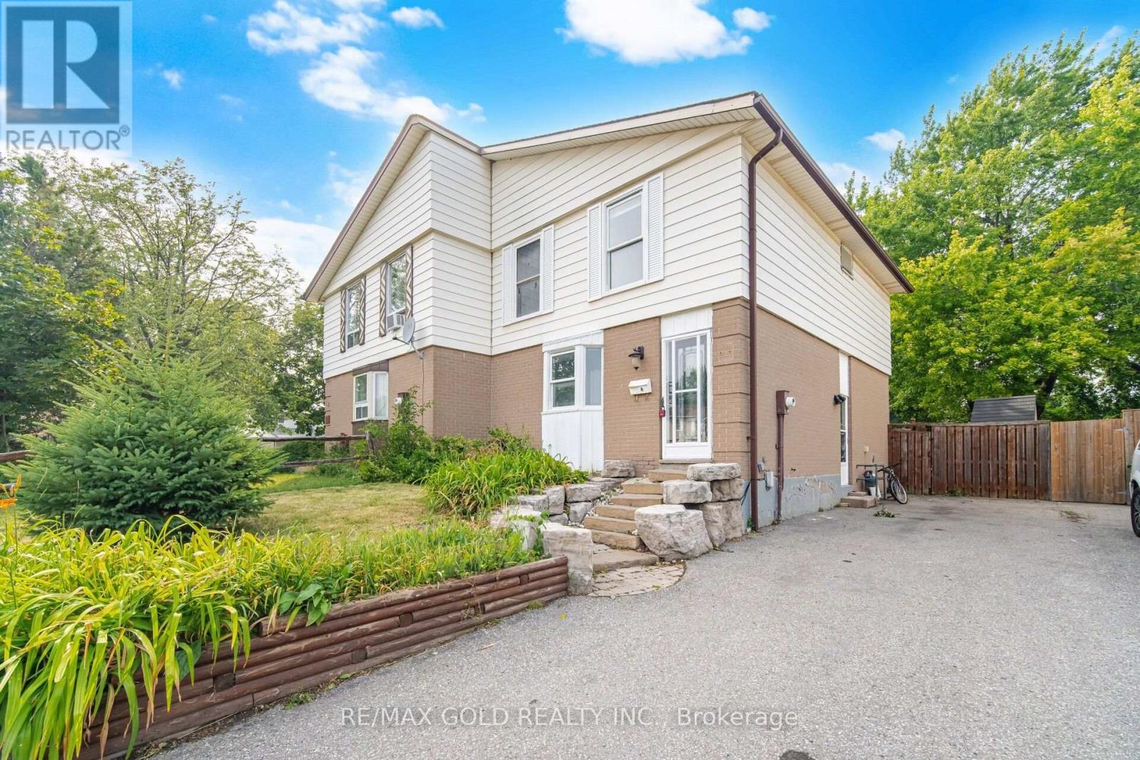 16 CRAWFORD DRIVE - 1
