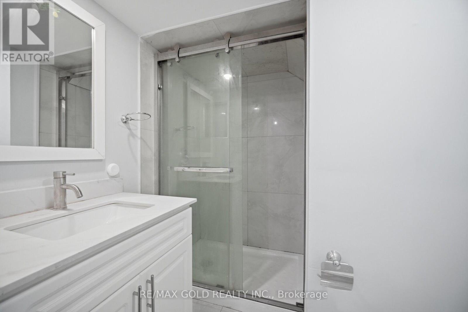 16 CRAWFORD DRIVE - 22