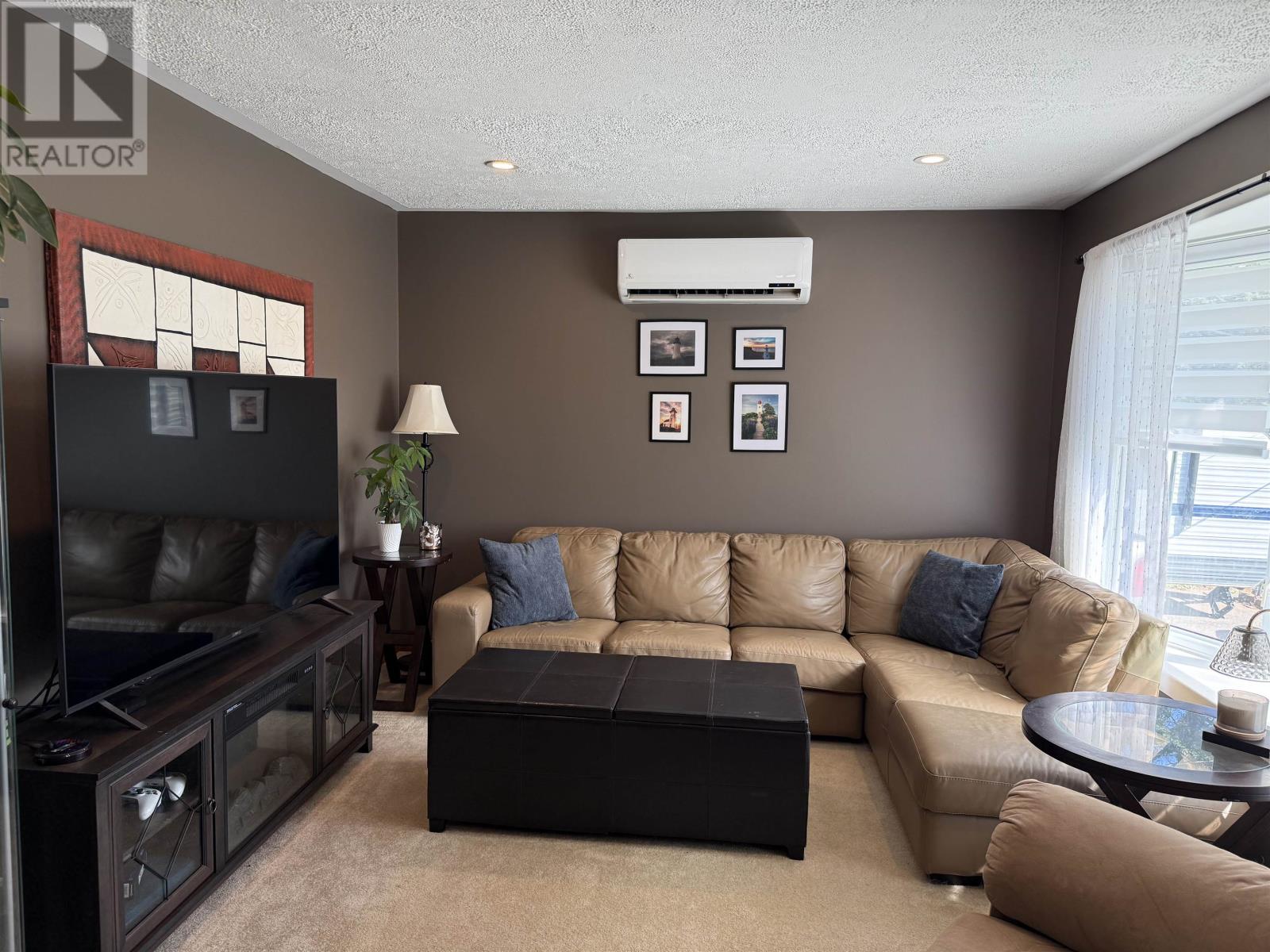 11 Barbara Drive - Image 12