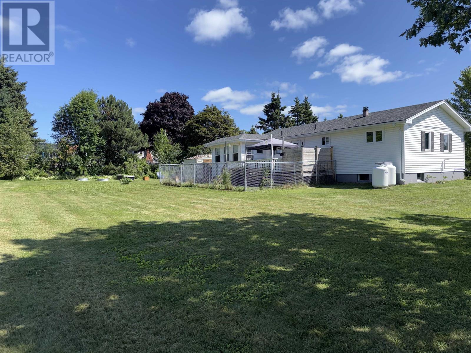 11 Barbara Drive - Image 4