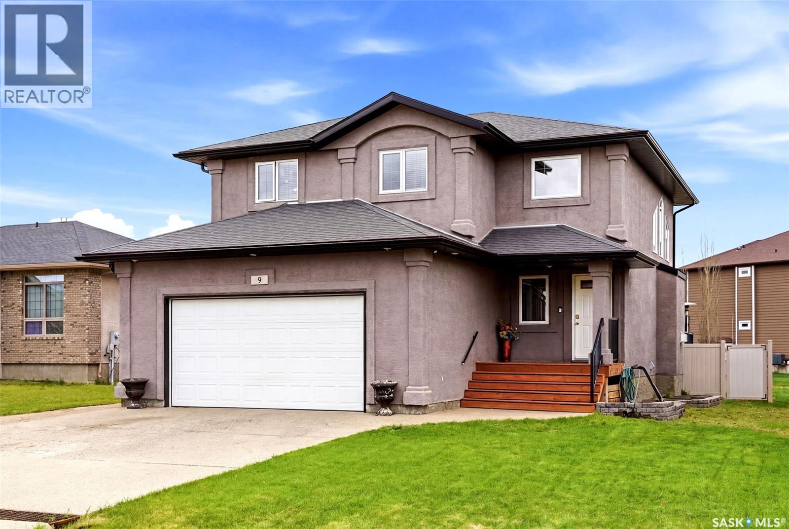 9 McKenzie POINTE - 1