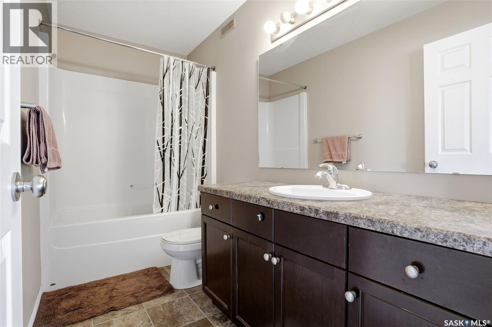 9 McKenzie POINTE - 52