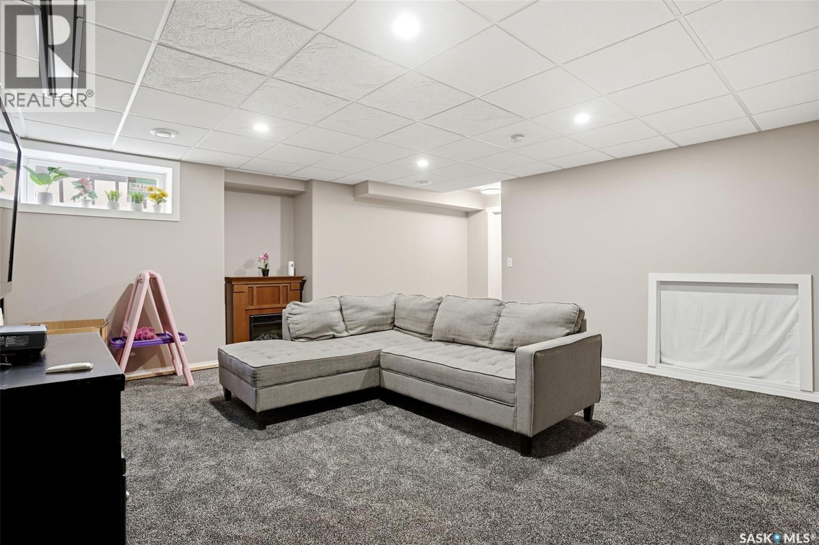 9 McKenzie POINTE - 55