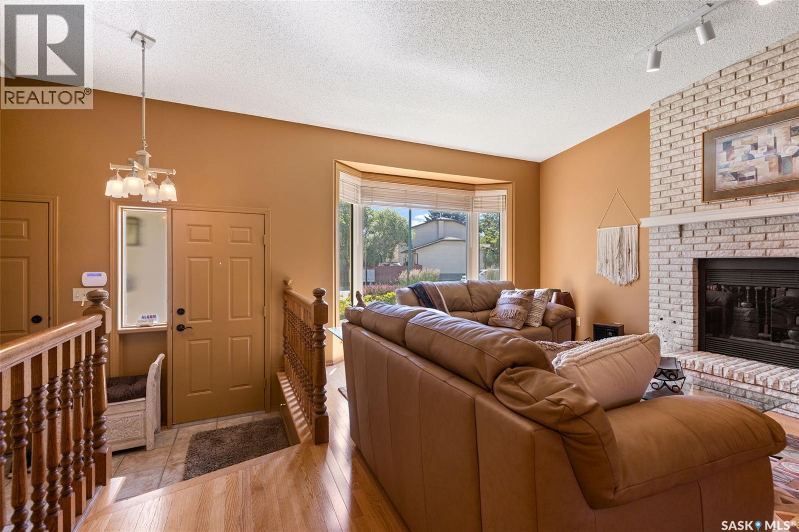 3147 Harding STREET - Image 3