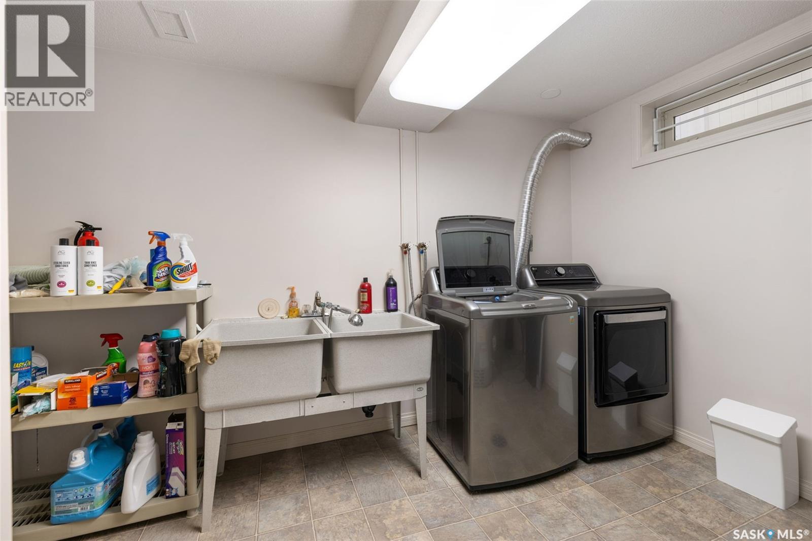3147 Harding STREET - Image 31