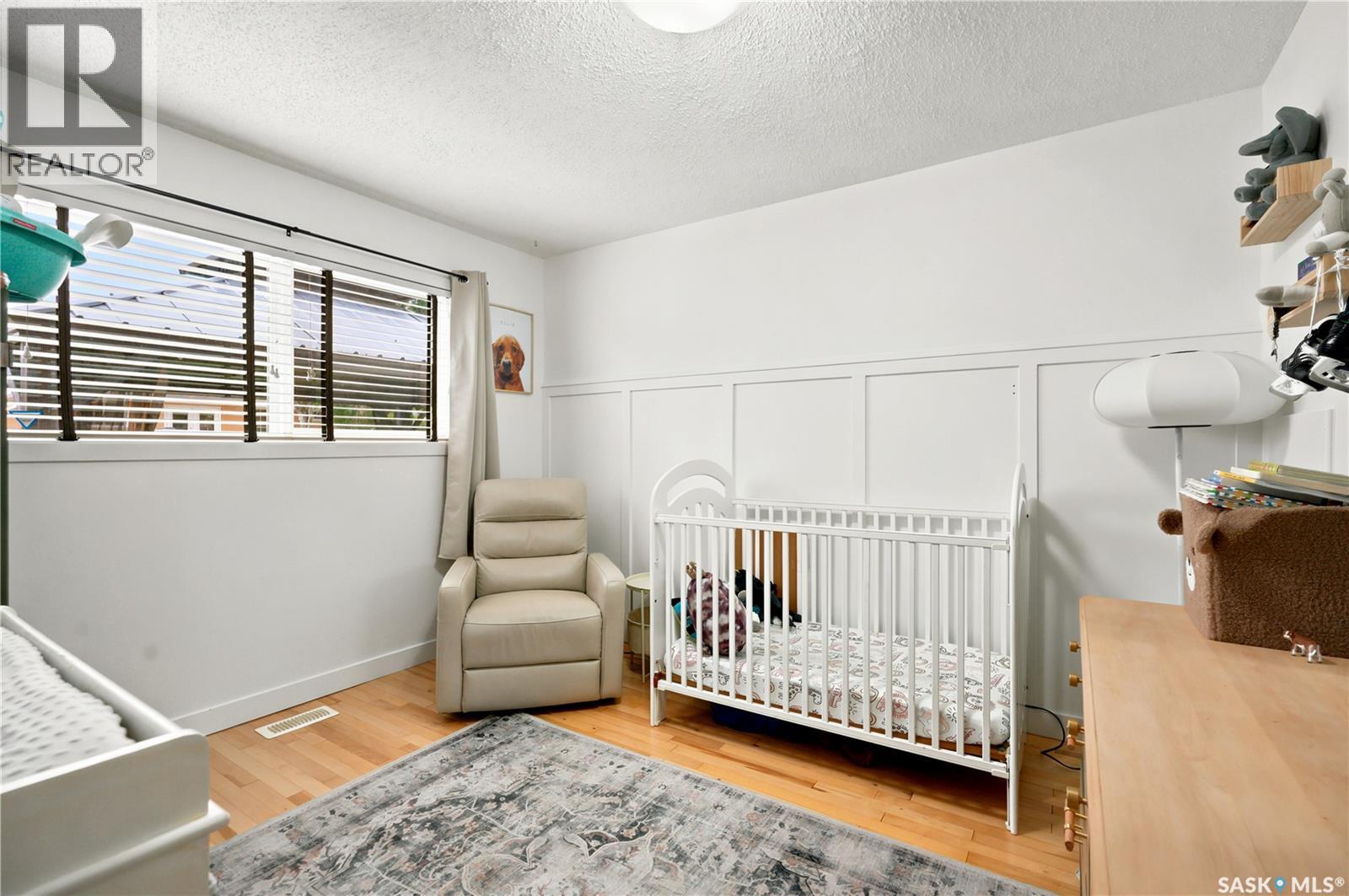 301 Fisher CRESCENT - 15