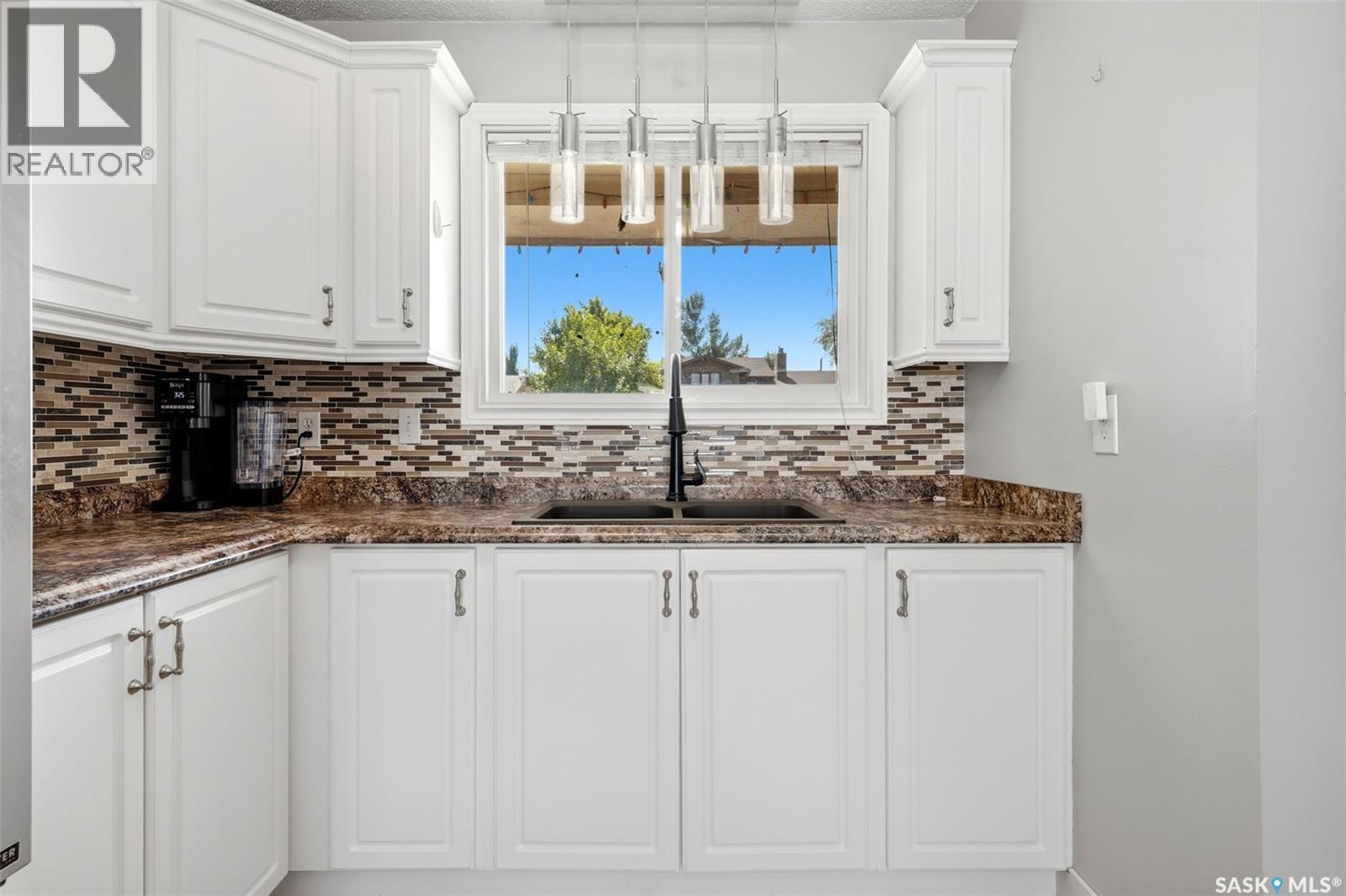 614 3rd AVENUE - Image 10