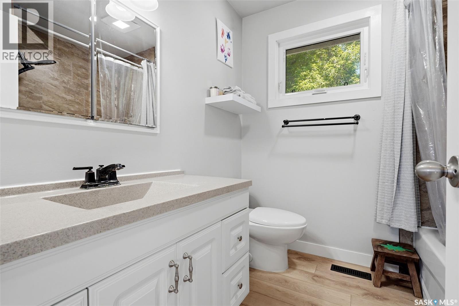 614 3rd AVENUE - Image 16