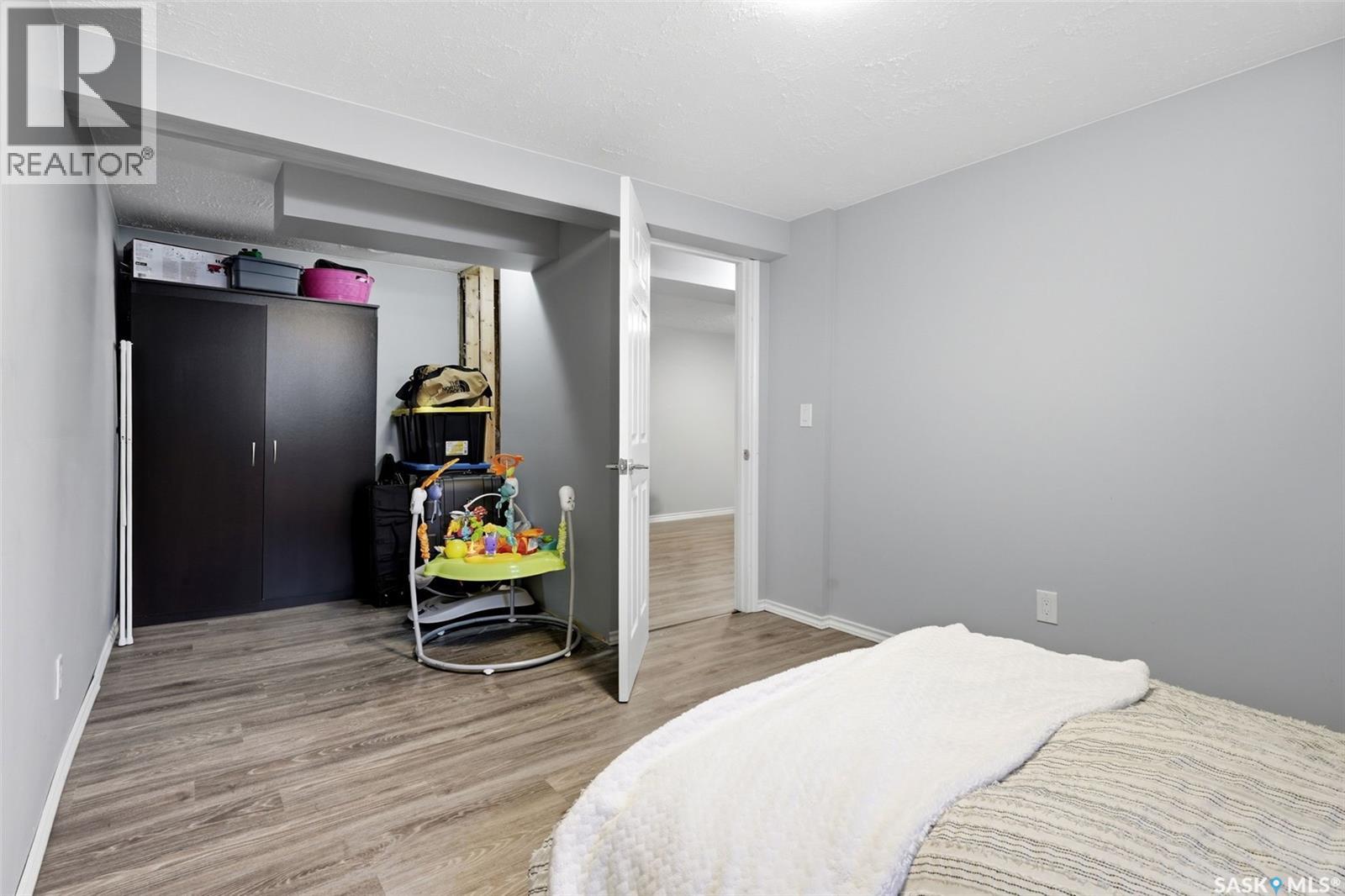 614 3rd AVENUE - Image 27