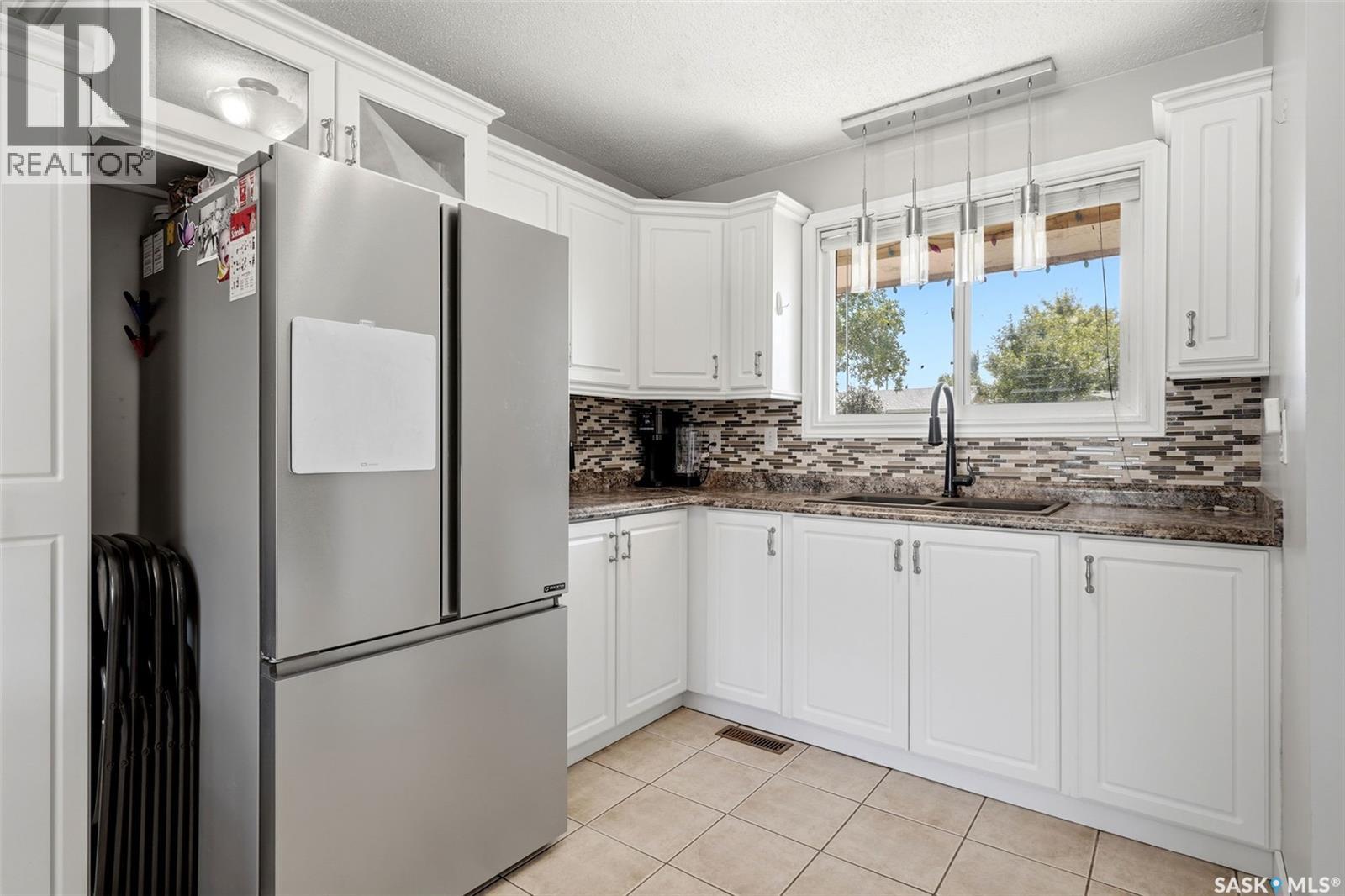 614 3rd AVENUE - Image 9