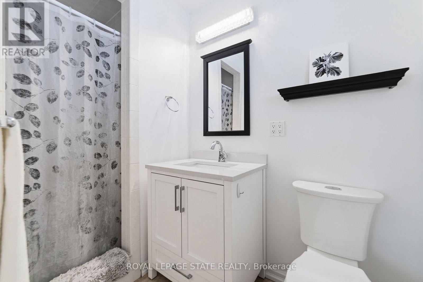 1 BANBURRY CRESCENT - 17