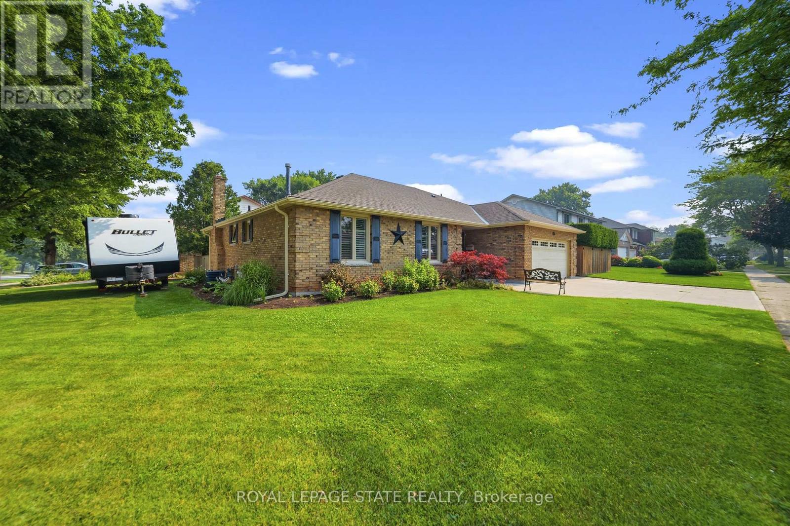 1 BANBURRY CRESCENT - 3