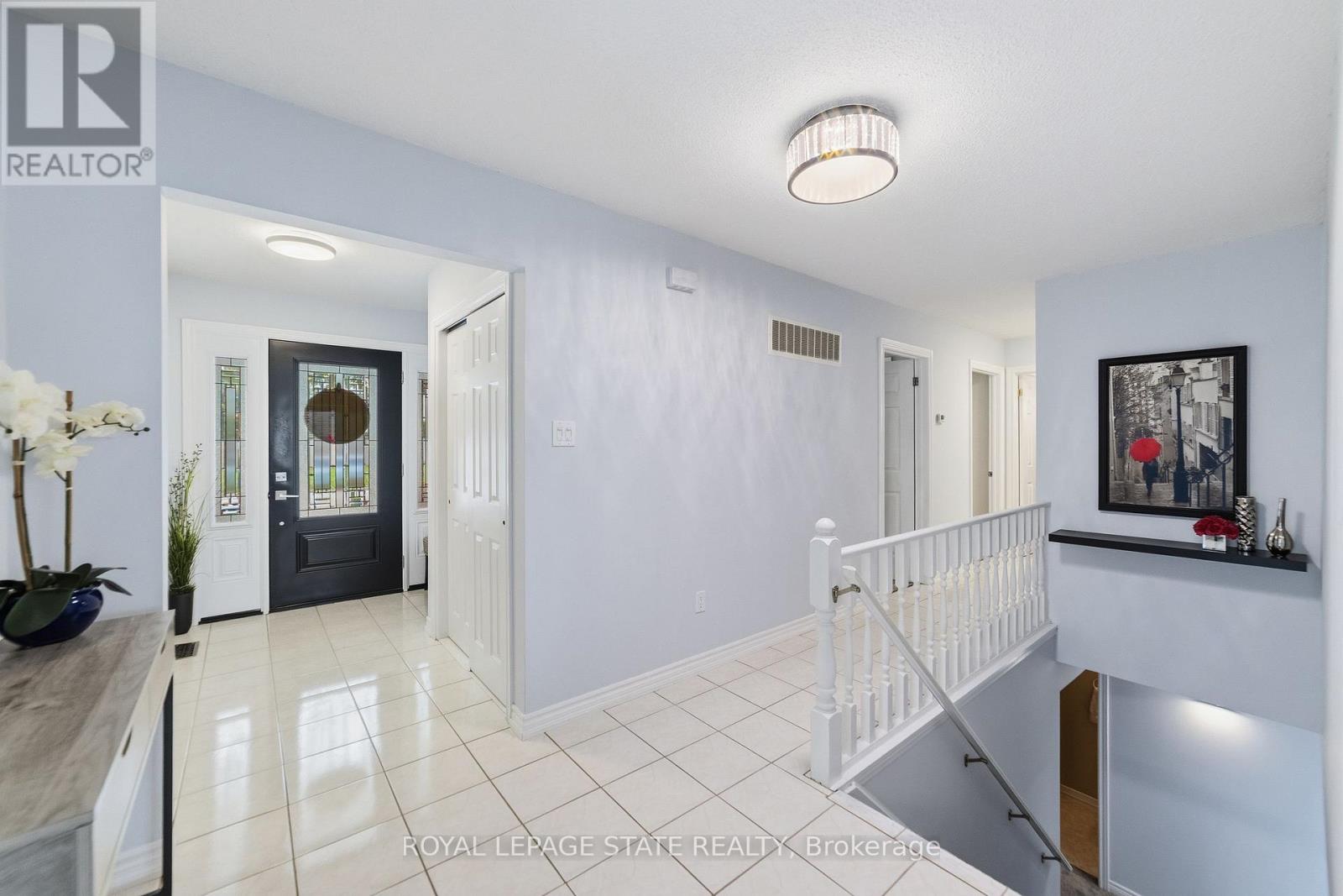 1 BANBURRY CRESCENT - 4