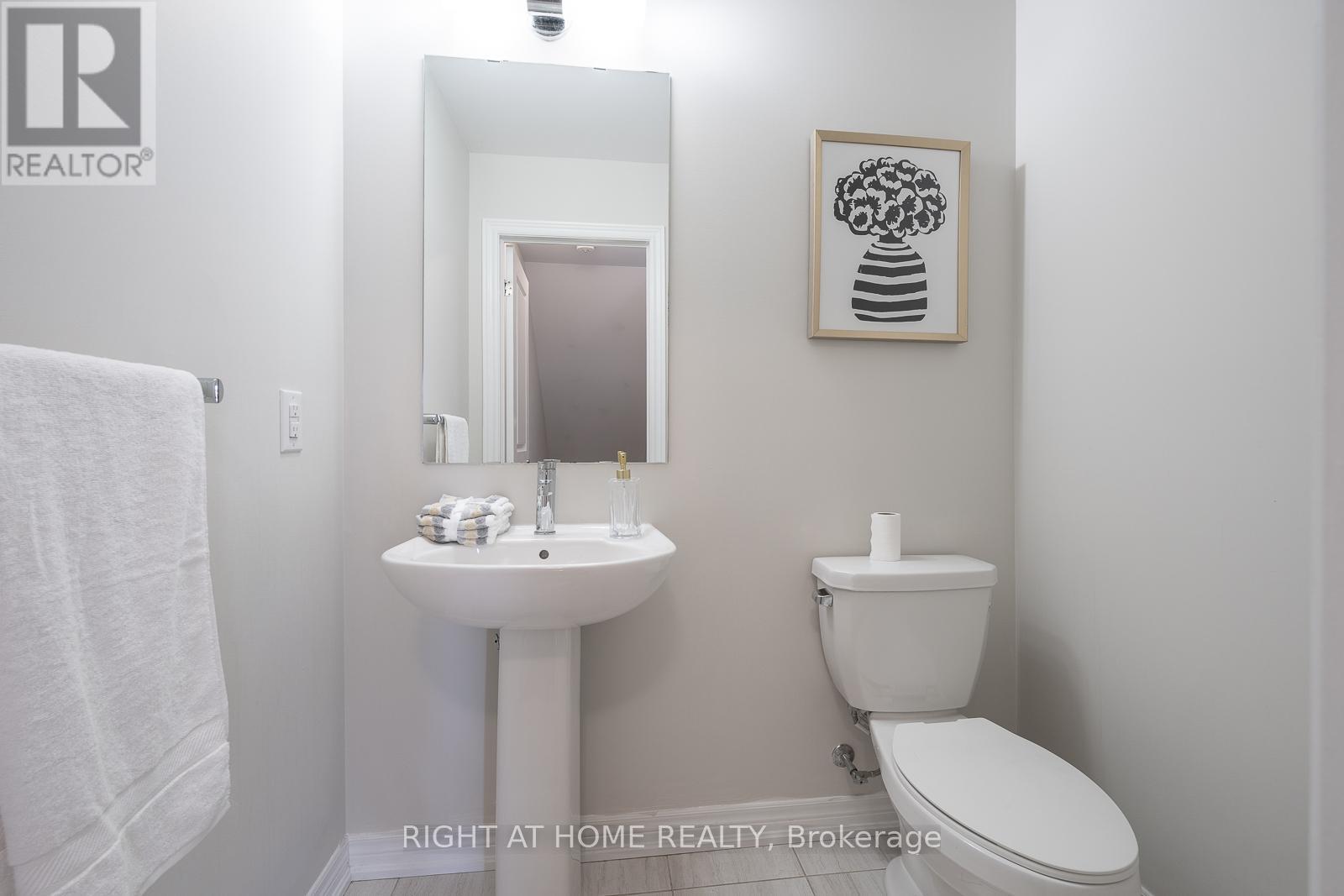 112 HOLLYWOOD COURT - 15