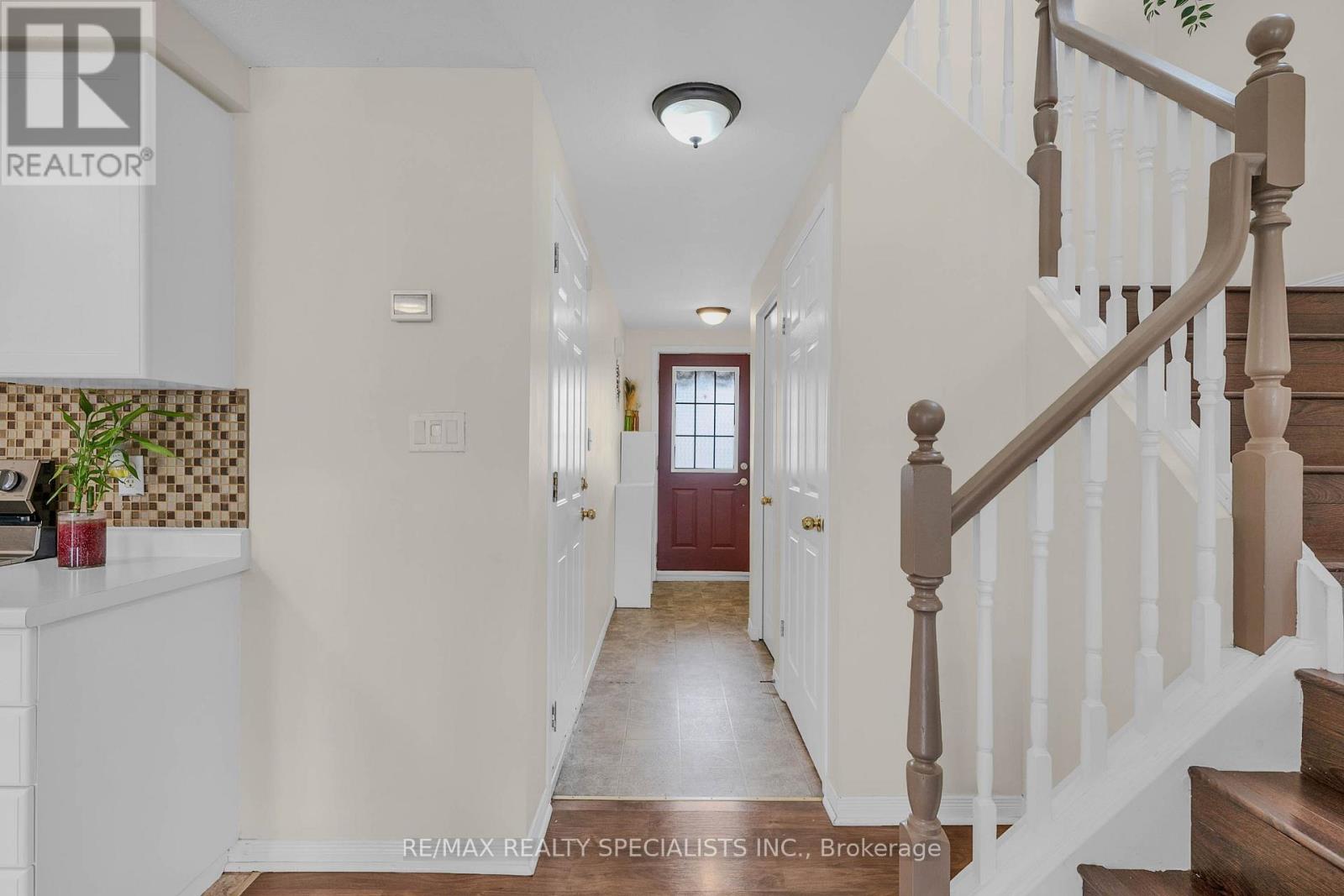219 PROSPERITY DRIVE - Image 12