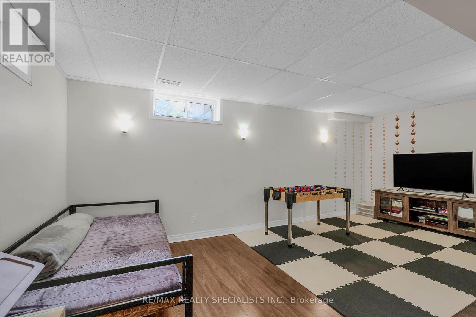 219 PROSPERITY DRIVE - Image 25