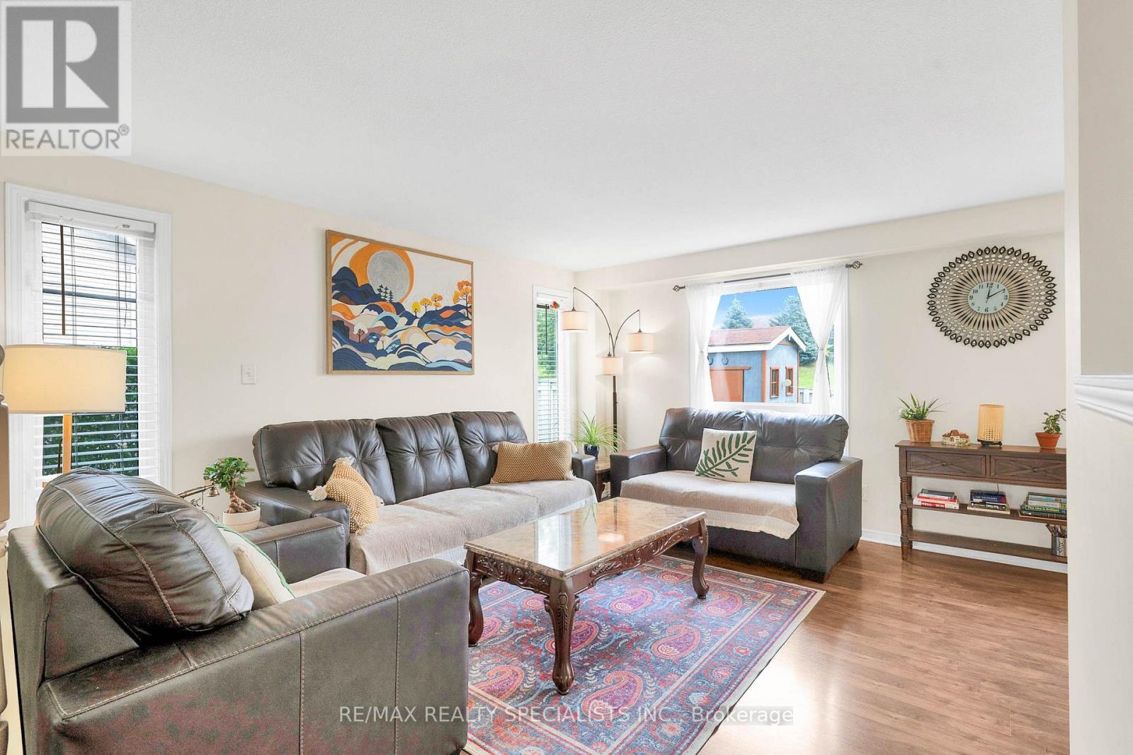 219 PROSPERITY DRIVE - Image 6