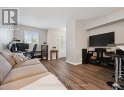 9d - 50 Howe Drive, Kitchener, ON N2E0A3 Photo 10