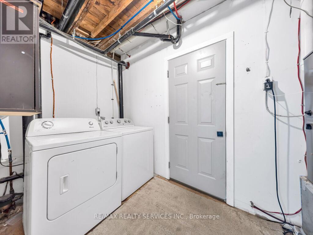 123 MAIN STREET W - 12