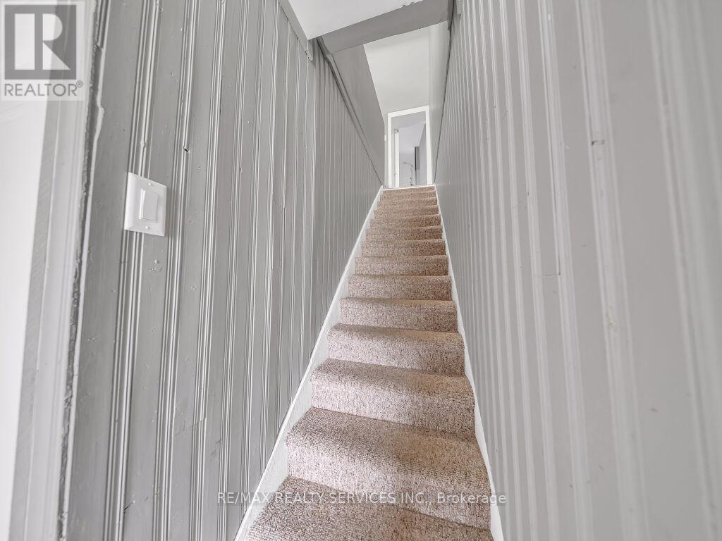 123 MAIN STREET W - 13