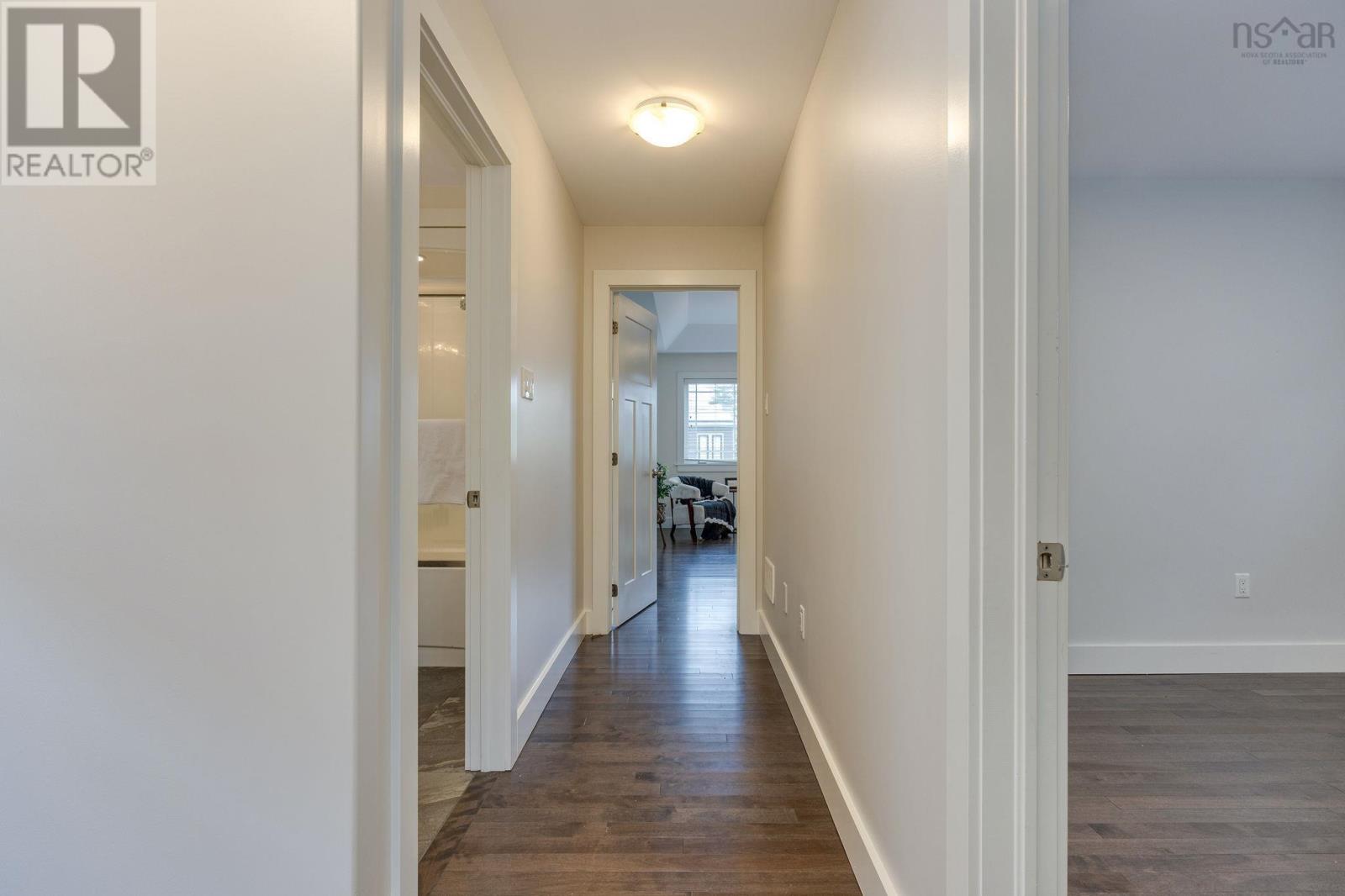 18 Larkview Terrace - 19