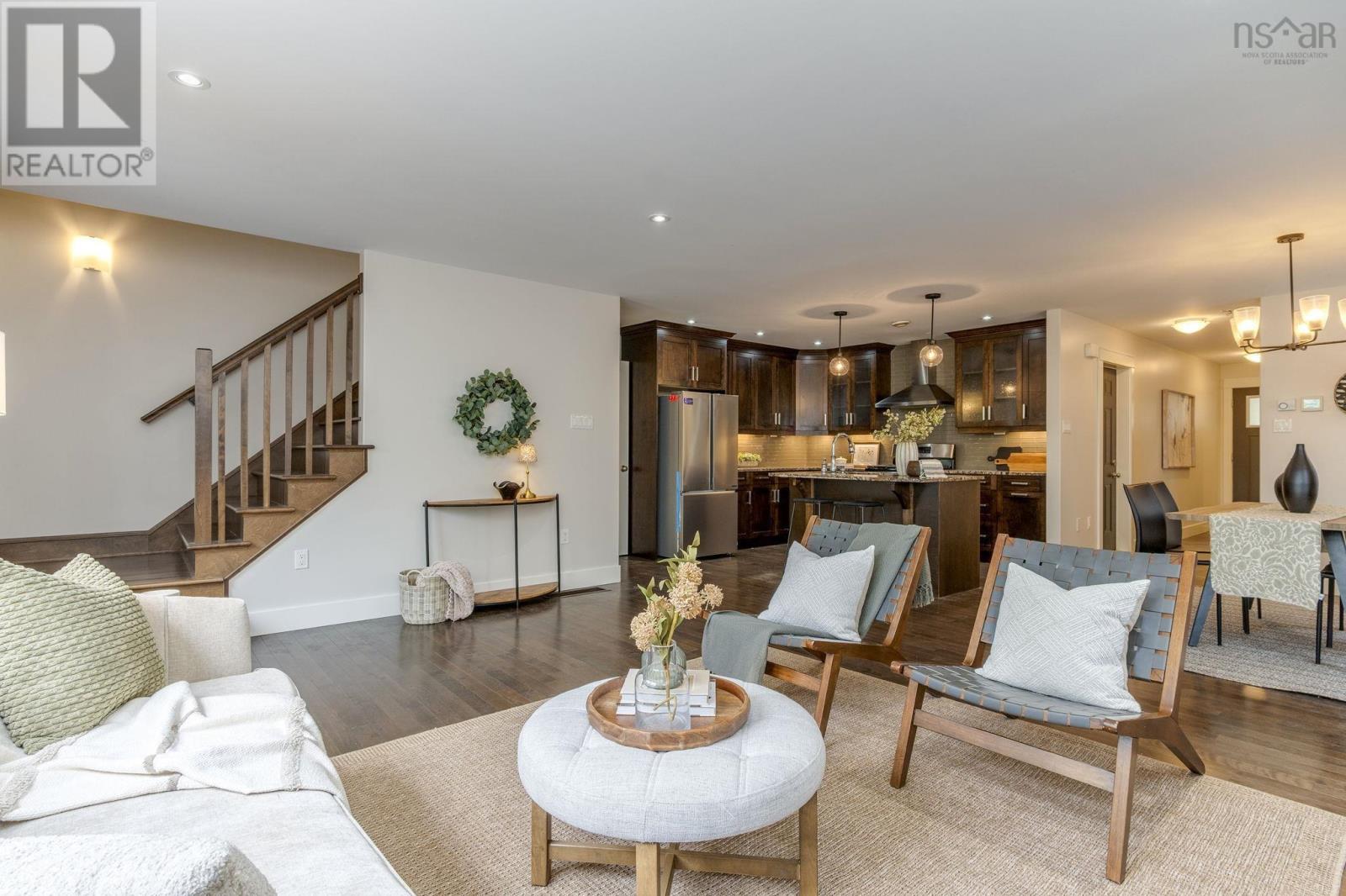 18 Larkview Terrace - 14