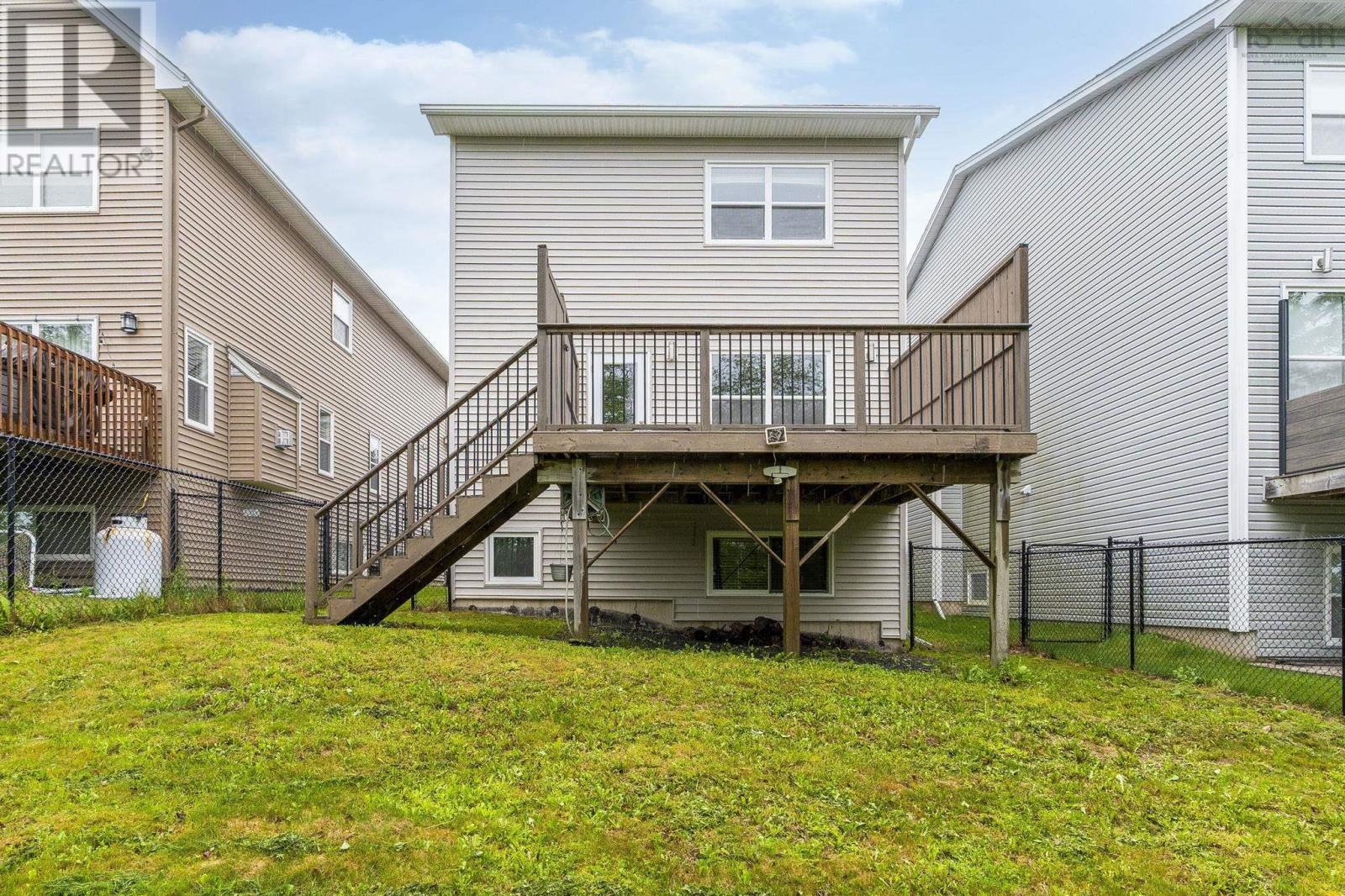 18 Larkview Terrace - 36