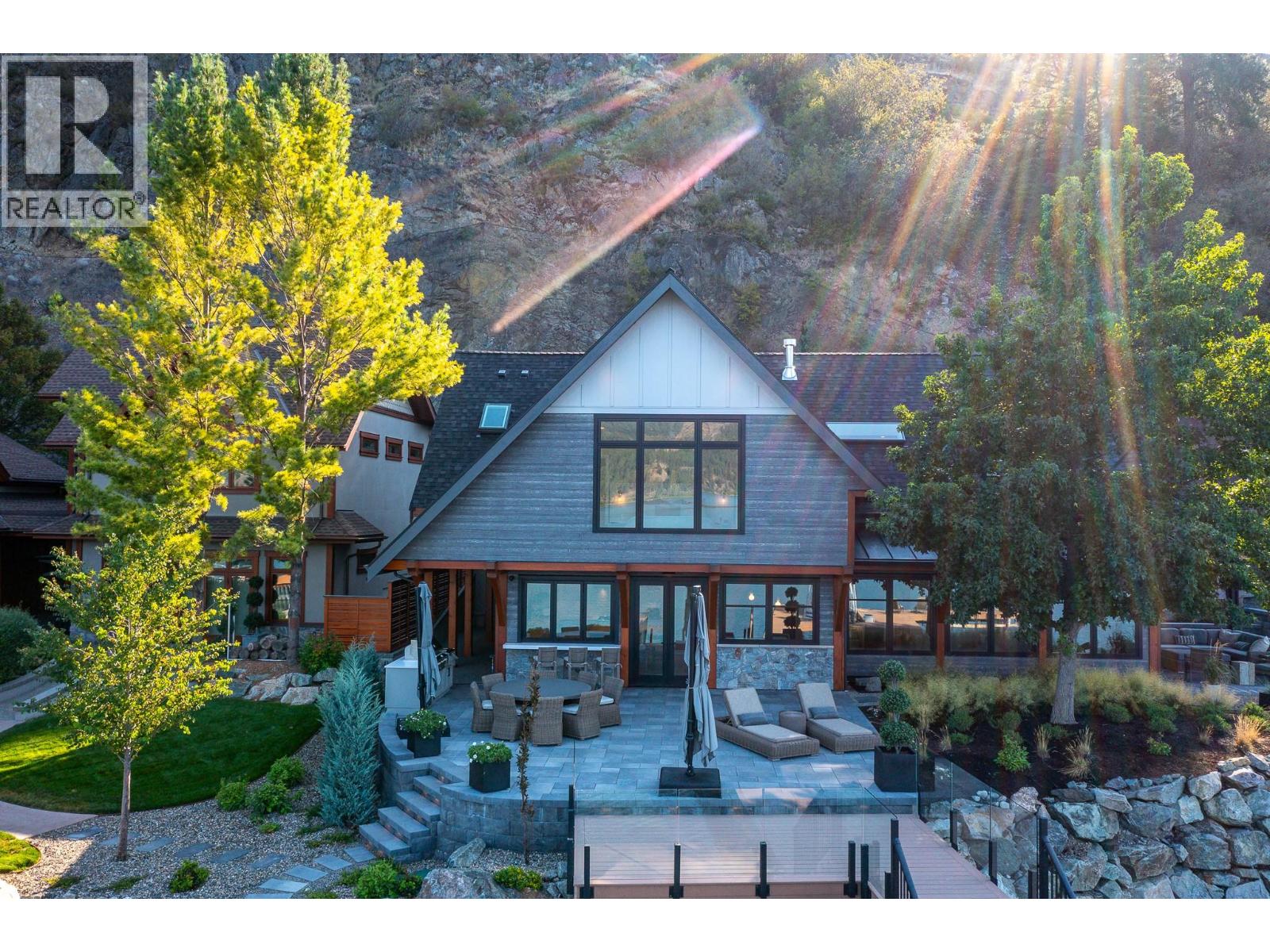 #8 80 Kestrel Place - 64