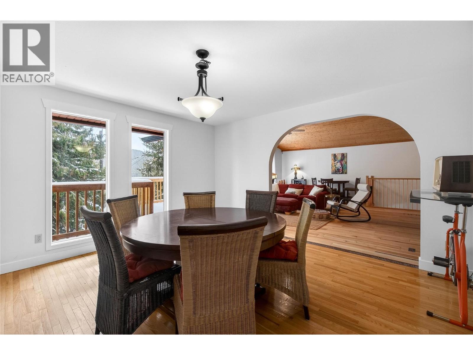 8361 Ladner Road - 22