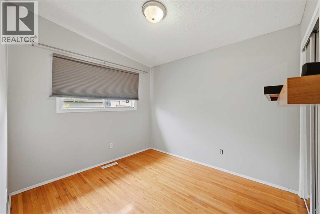 6303 4 Street NW - 24