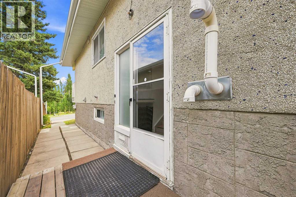 6303 4 Street NW - Image 4