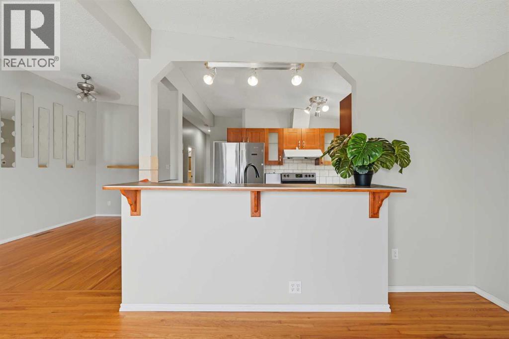 6303 4 Street NW - 13