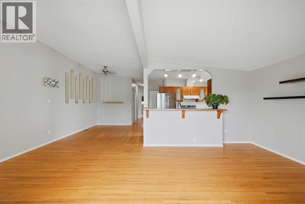 6303 4 Street NW - 12