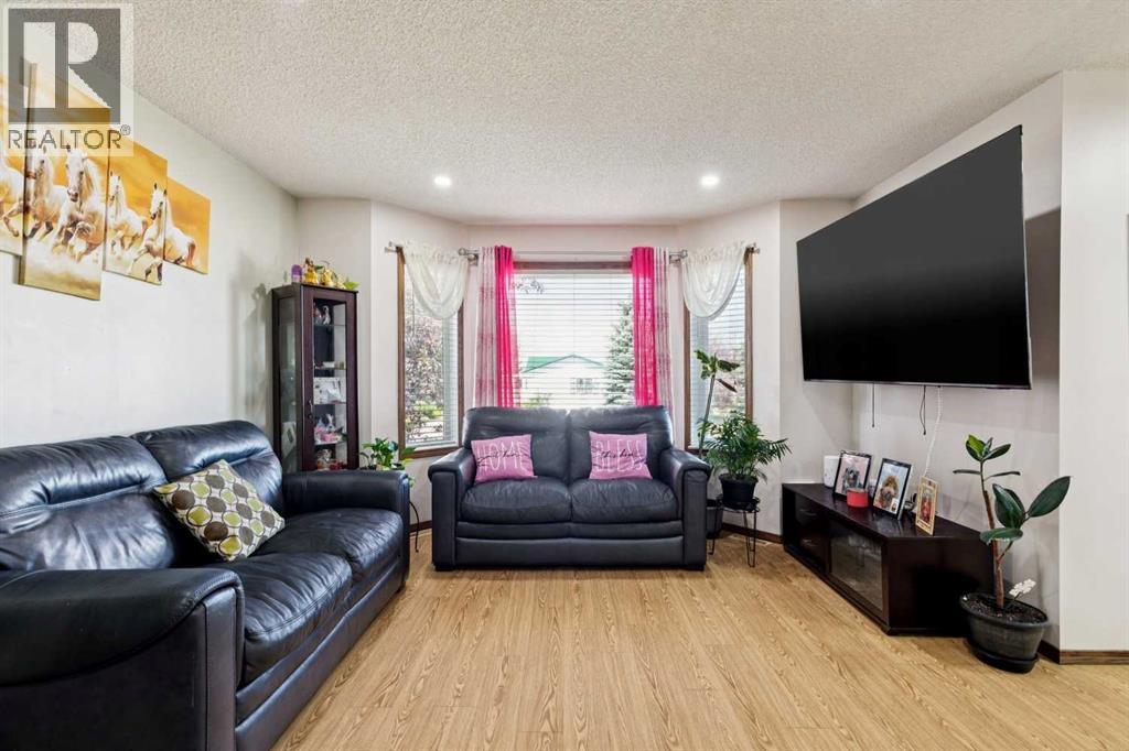 1916B 29 Avenue - 6