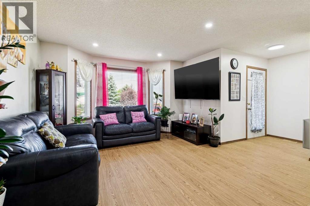 1916B 29 Avenue - 4