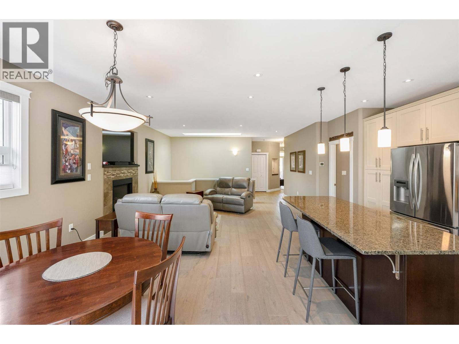 #173 170 Stocks Crescent - 13
