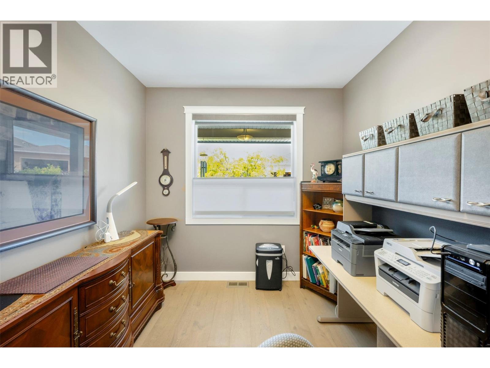 #173 170 Stocks Crescent - 25