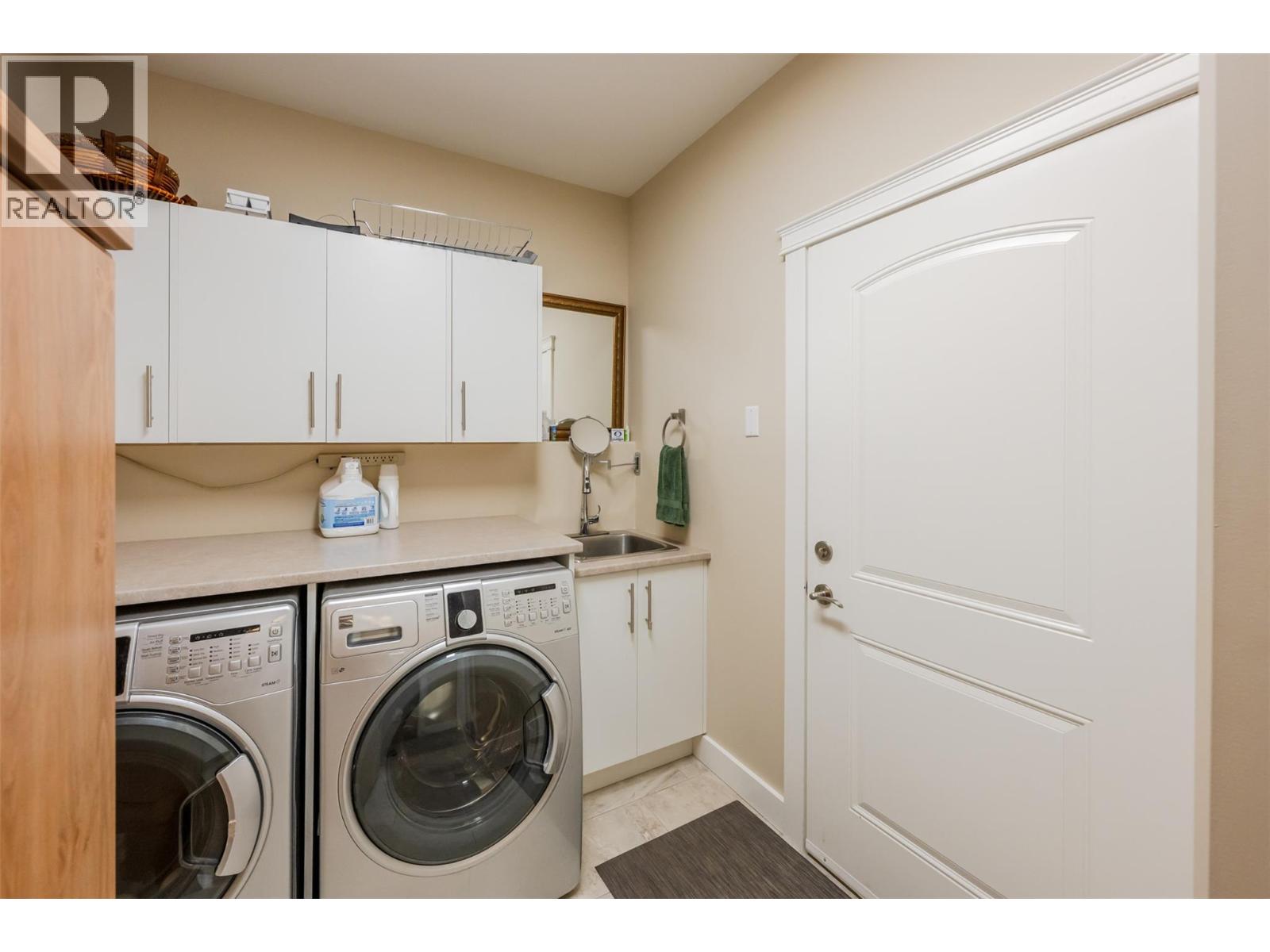 #173 170 Stocks Crescent - 28