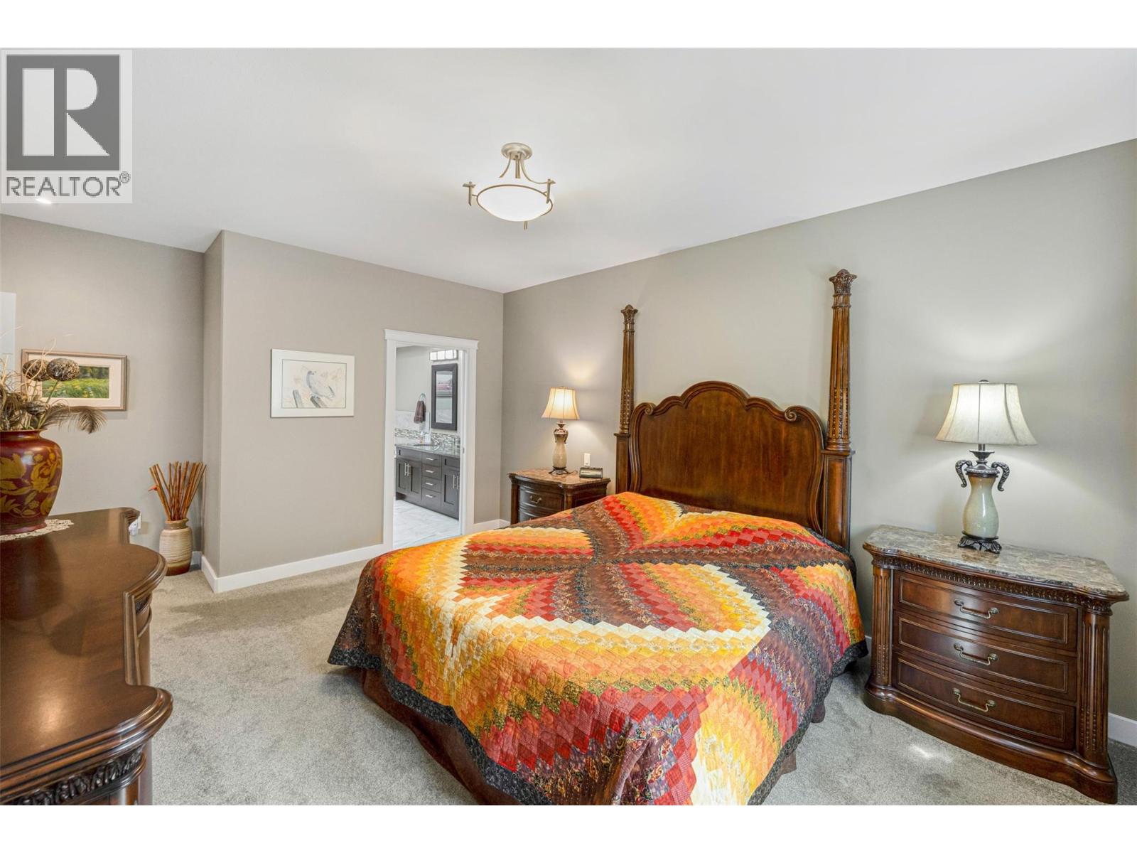 #173 170 Stocks Crescent - 18
