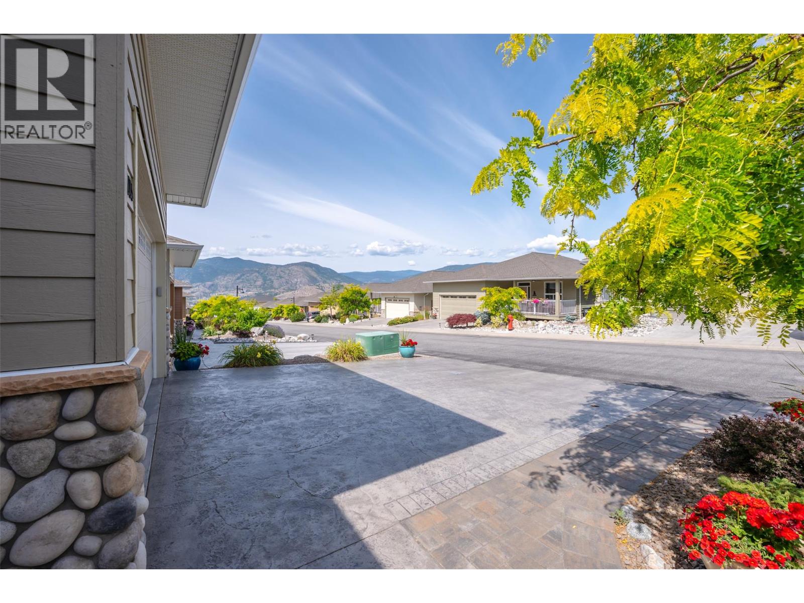 #173 170 Stocks Crescent - 47