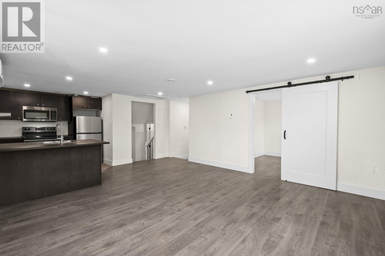 746/748 Old Sambro Road - 23