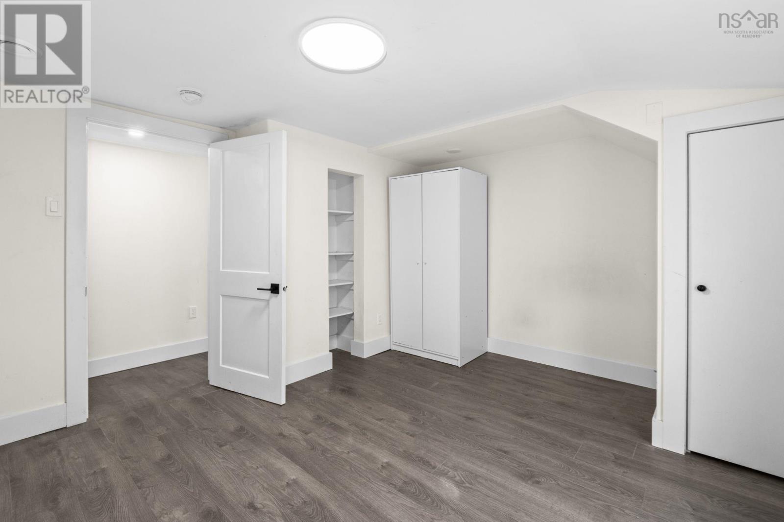 746/748 Old Sambro Road - 37