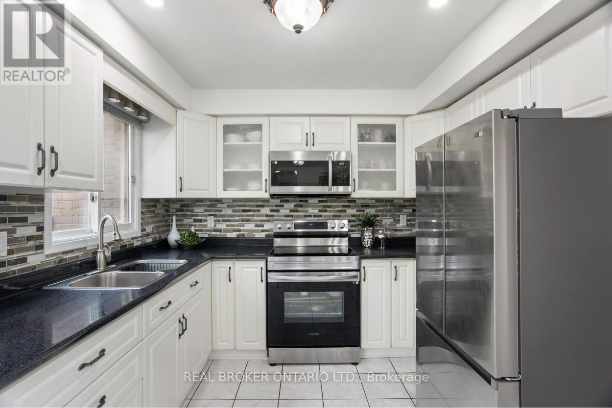 1804 PRINCELEA PLACE - 18