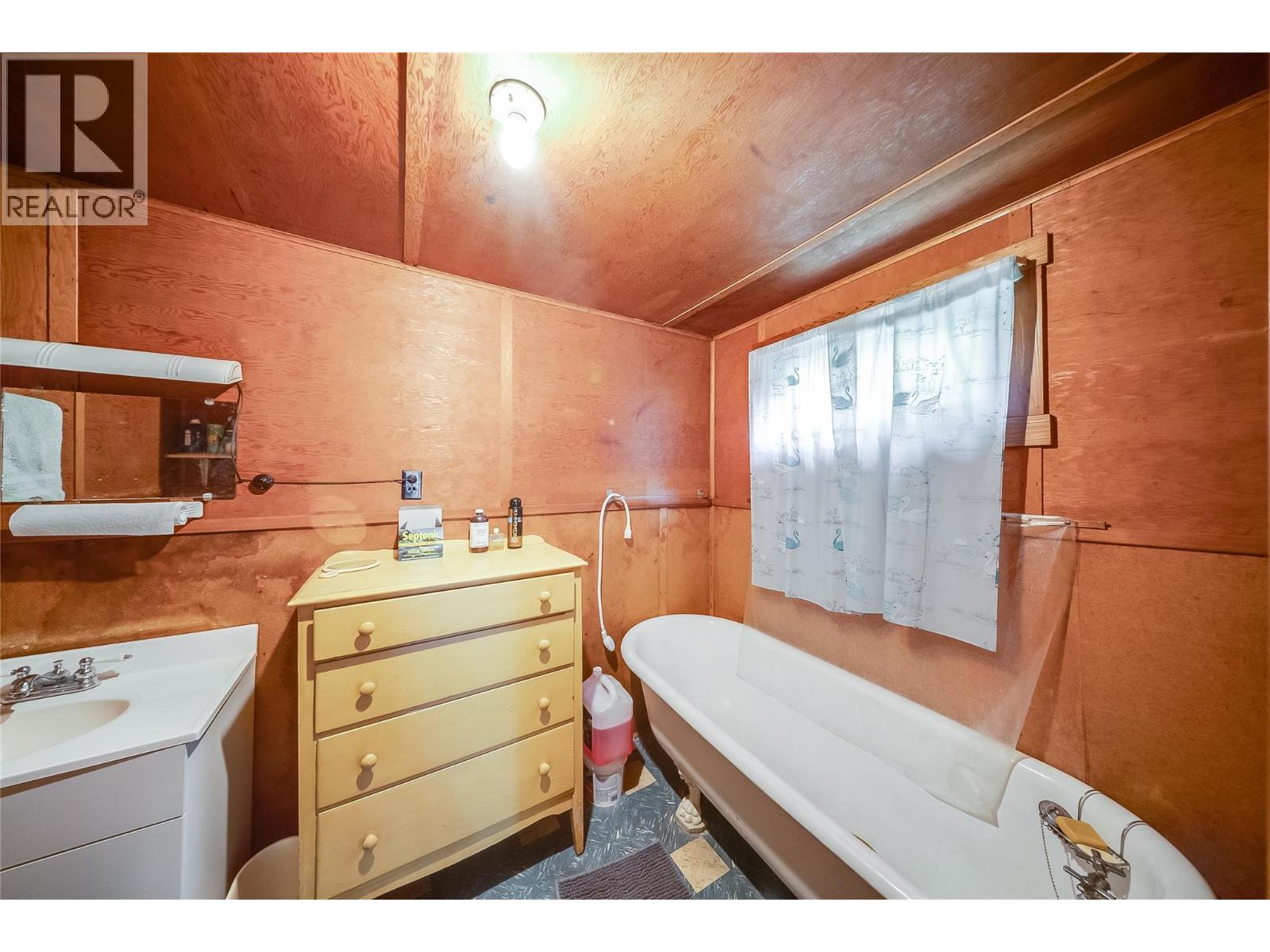 3824 Broadwater Road - 18