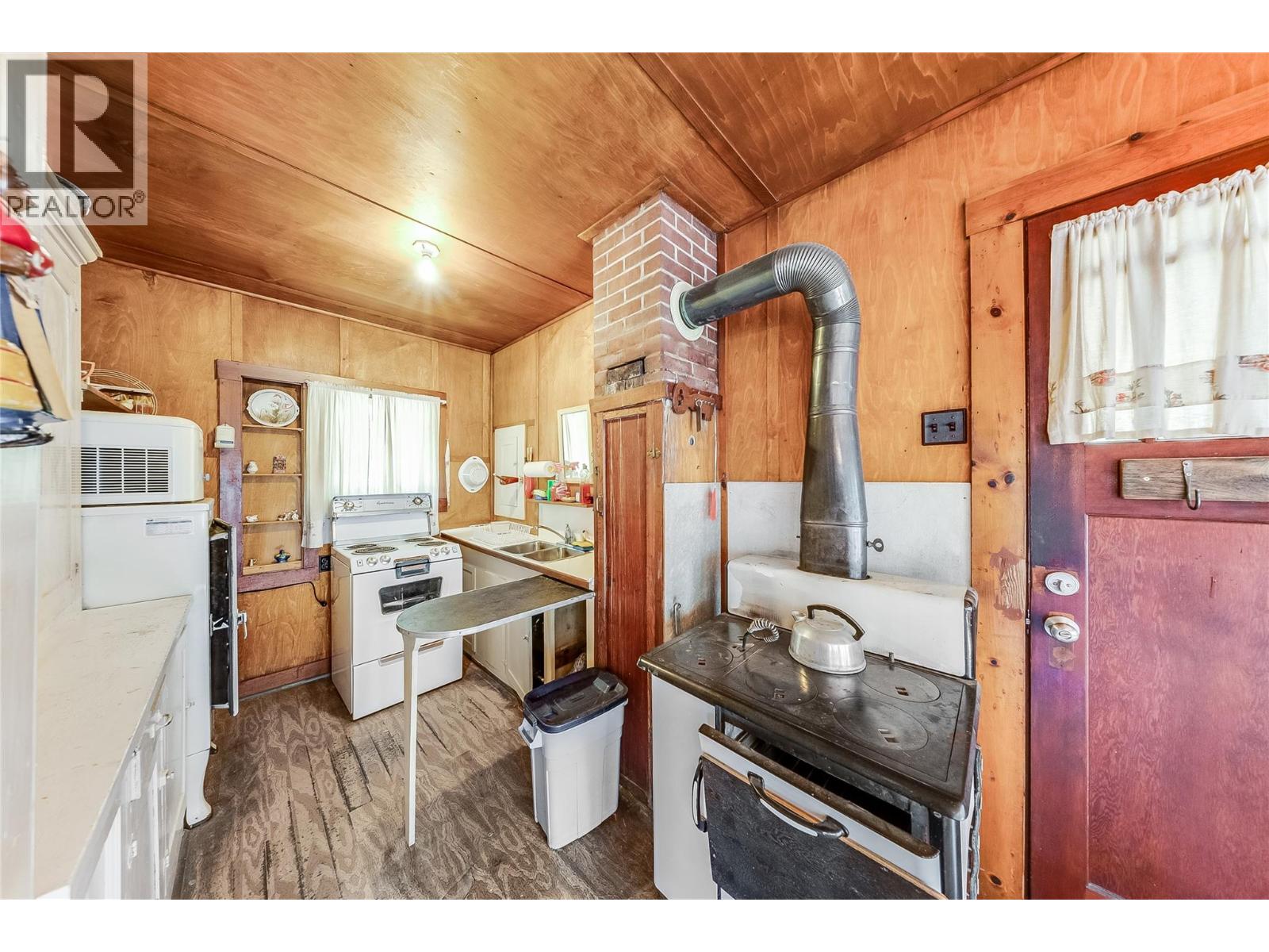 3824 Broadwater Road - 21