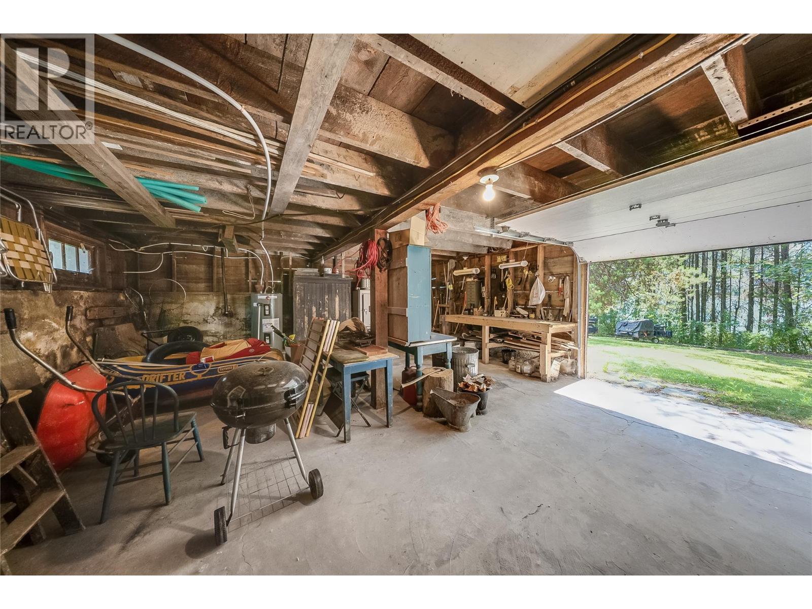 3824 Broadwater Road - 25