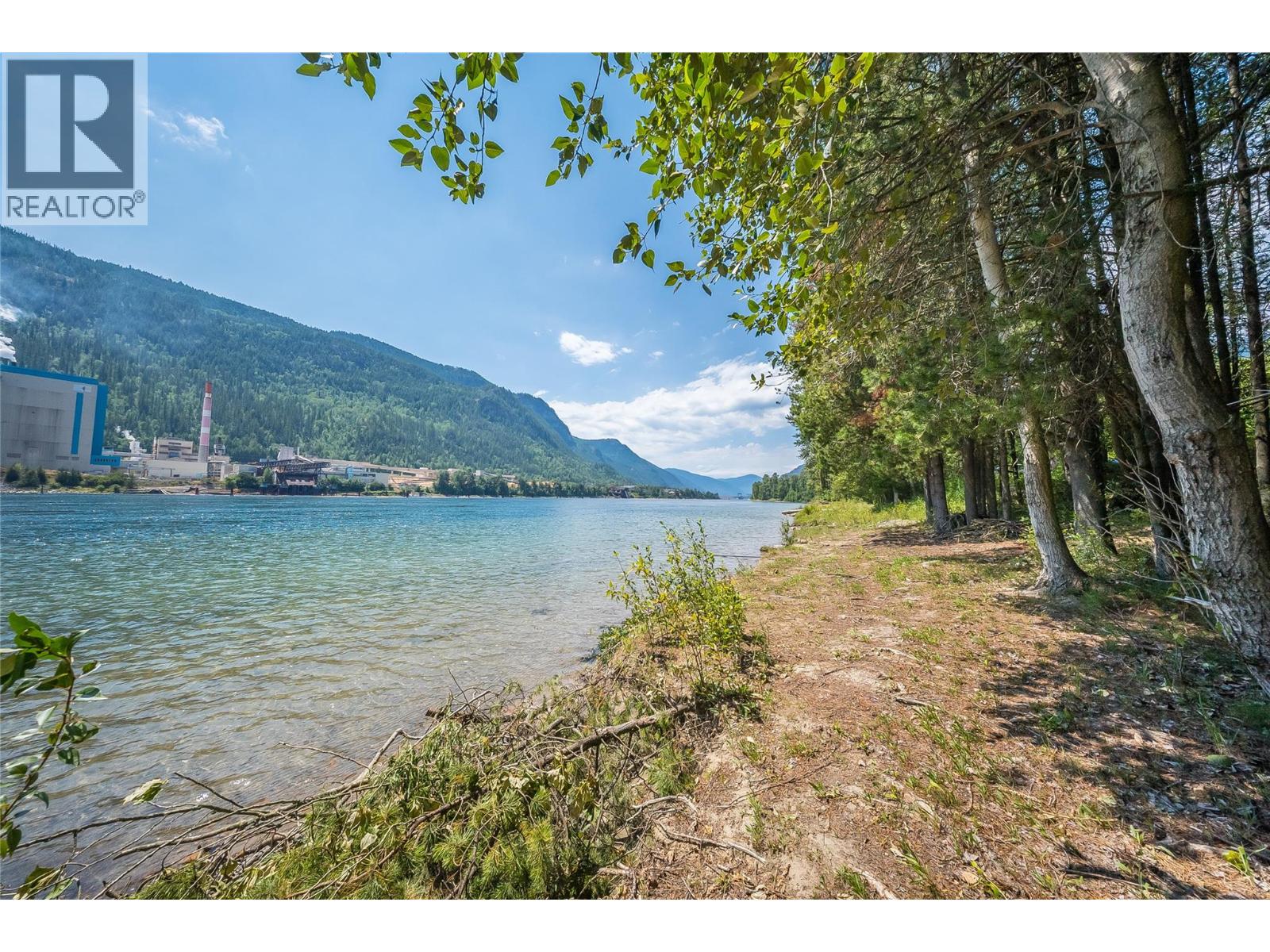3824 Broadwater Road - 4